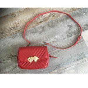 Red Lion Head Crossbody Bag (Zara)
